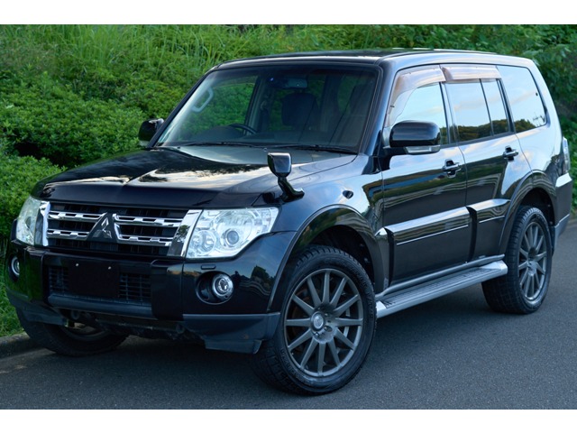 Mitsubishi Pajero 2