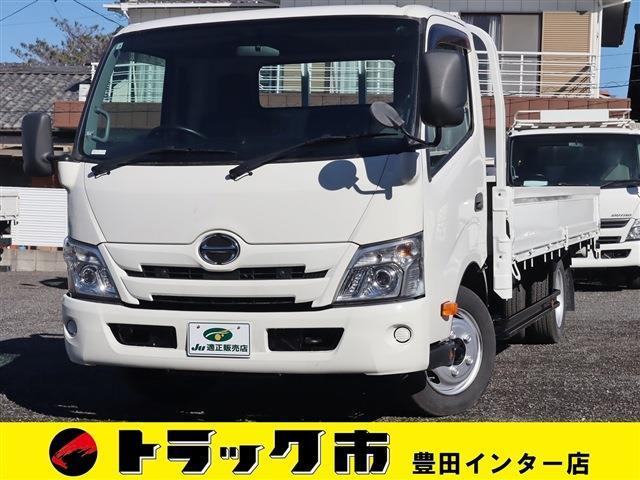 Hino Dutro 1