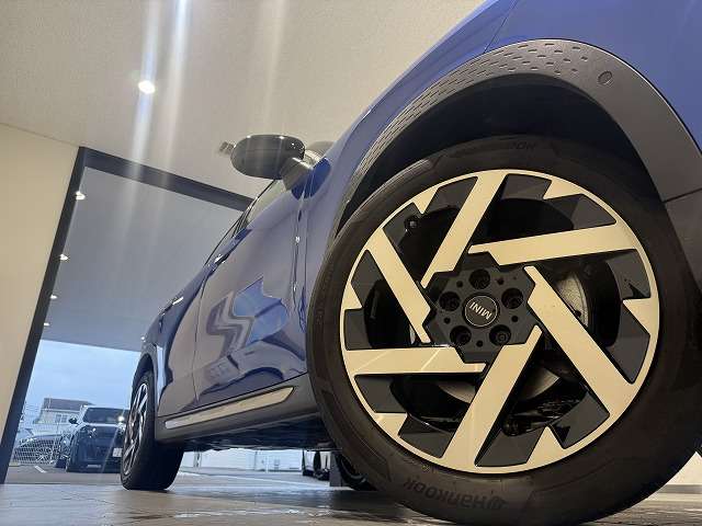 MINI Countryman 5