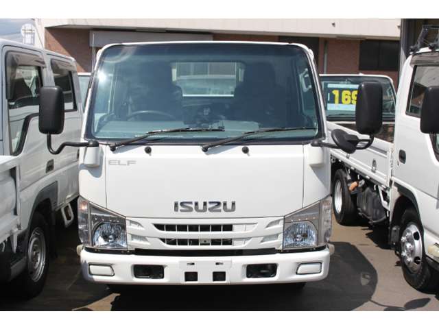 Isuzu Elf 2