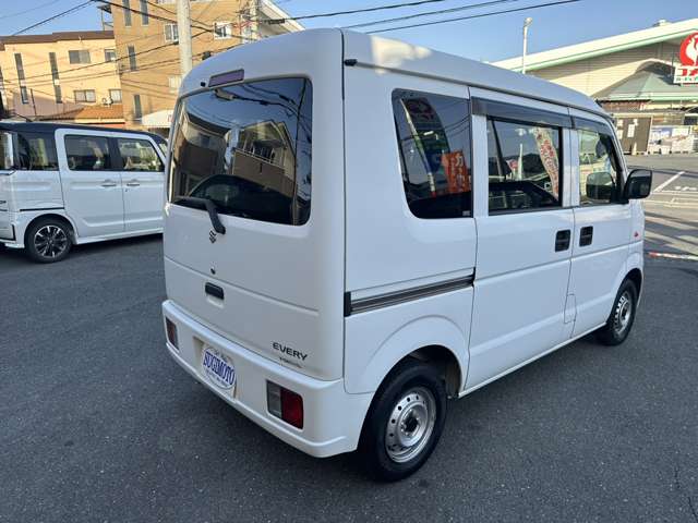 Suzuki Every 11
