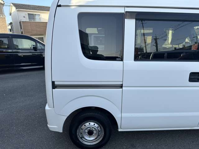 Suzuki Every 9
