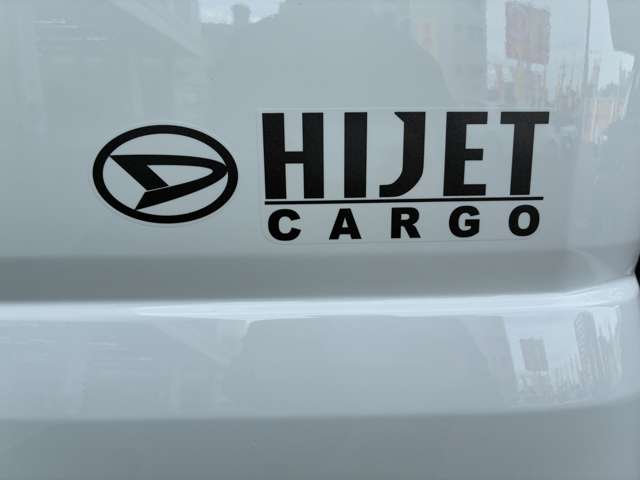 Daihatsu Hijet Cargo 9