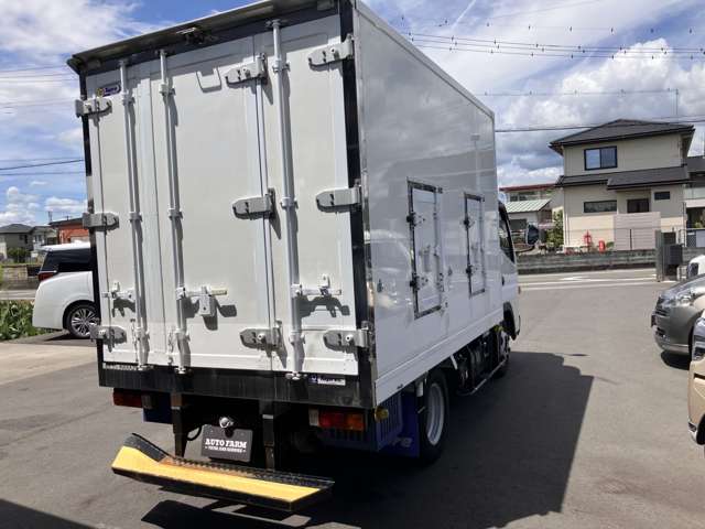 Mitsubishi Fuso Canter 4