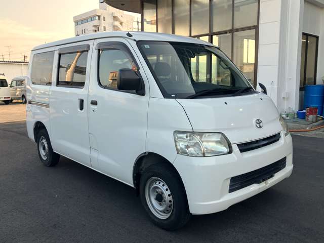 Toyota Town Ace Van 6