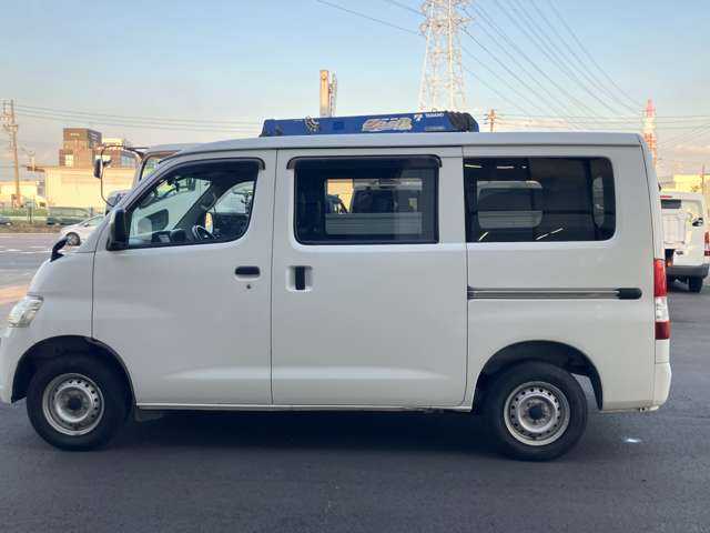 Toyota Town Ace Van 11