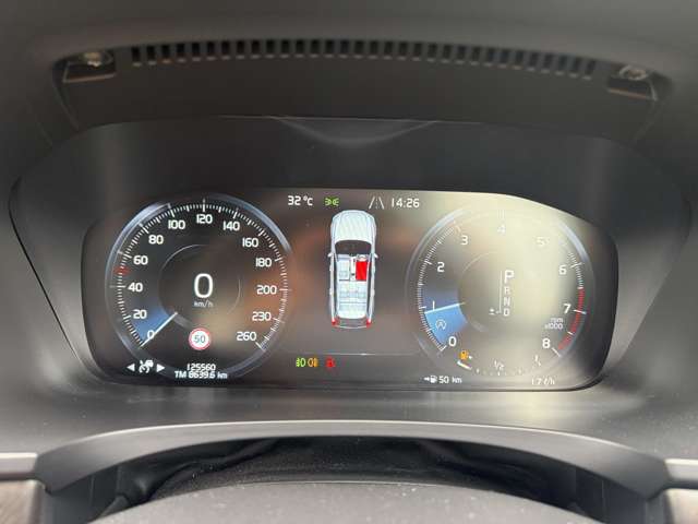 Volvo V90 Cross Country 10