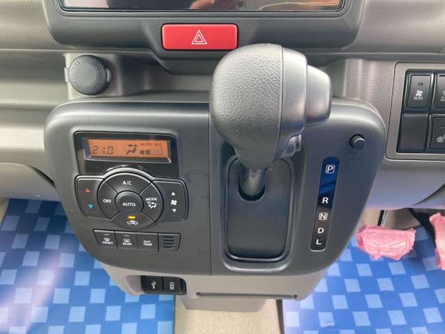 Suzuki Every 8