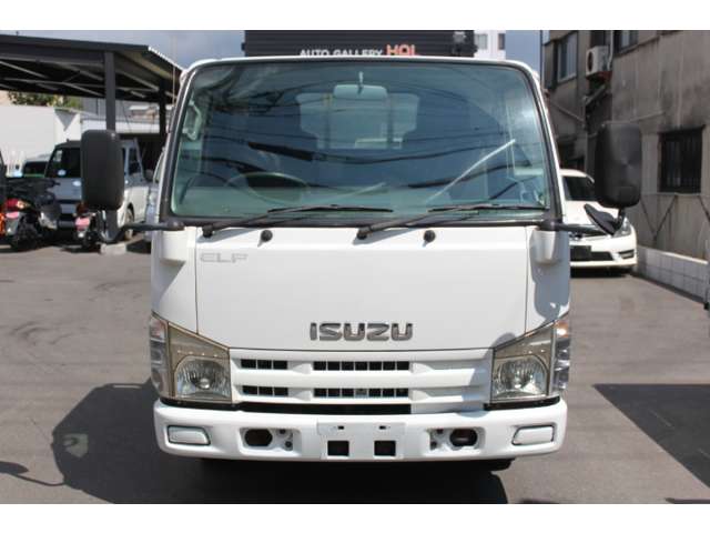 Isuzu Elf 2