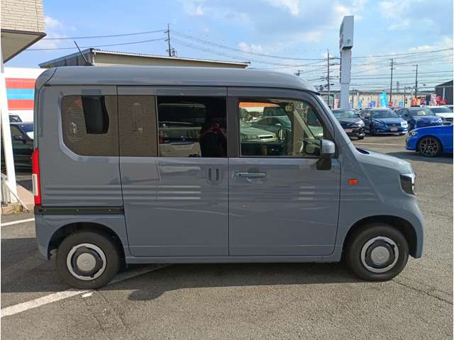 Honda N-VAN 12