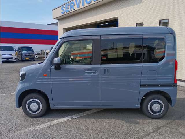 Honda N-VAN 8