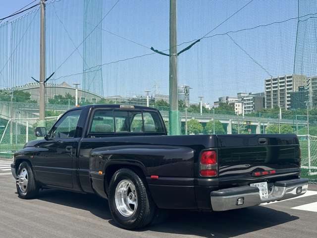 Dodge Ram 2