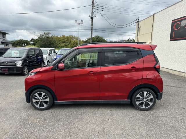 Mitsubishi eK X 12