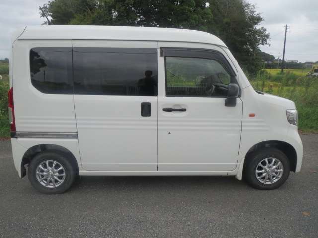 Honda N-VAN 4