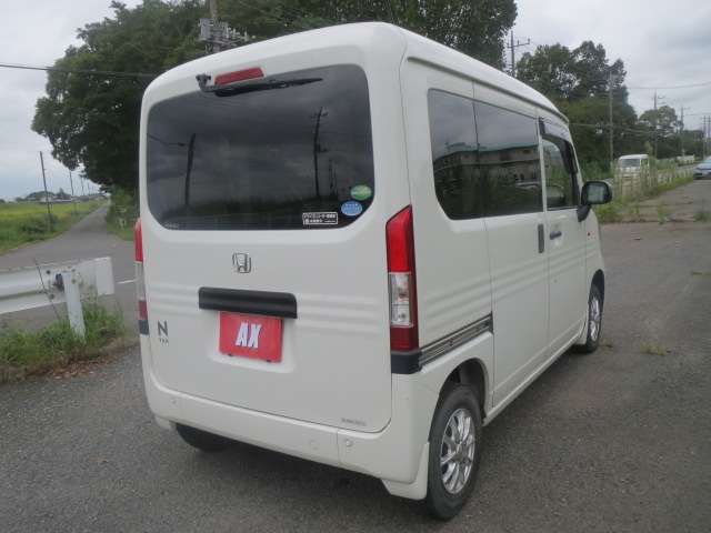 Honda N-VAN 8