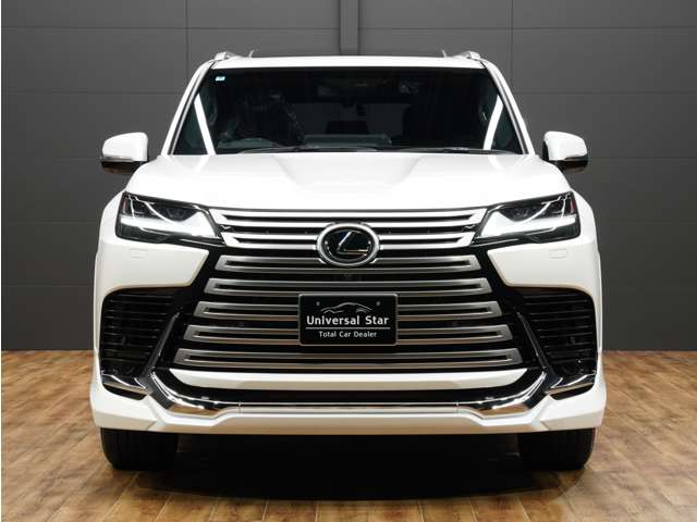 Lexus LX 8
