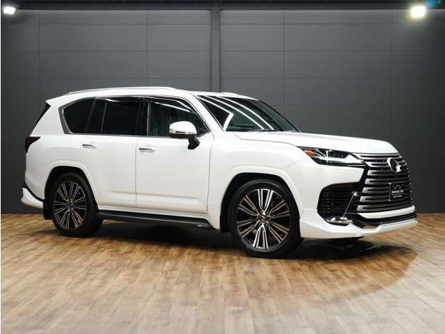 Lexus LX 9