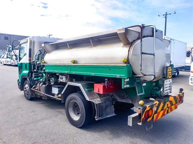 Isuzu Forward 5
