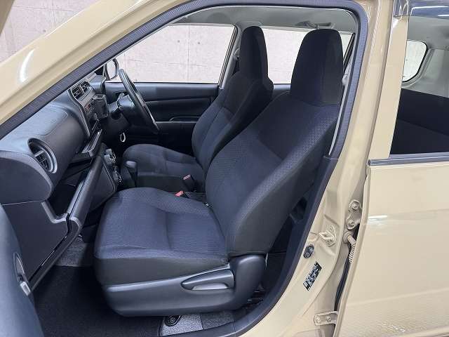 Toyota Probox Van 8