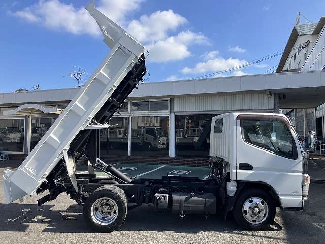 Mitsubishi Fuso Canter 5