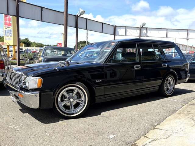Toyota Crown Van 6
