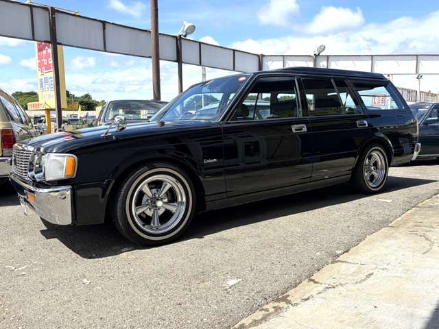 Toyota Crown Van 9