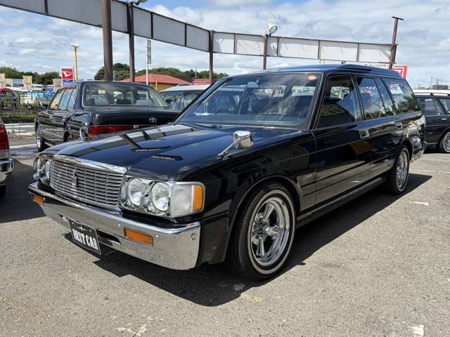 Toyota Crown Van 10