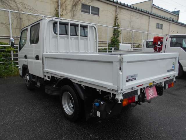 Mitsubishi Fuso Canter 10