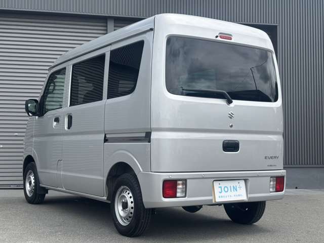 Suzuki Every 12