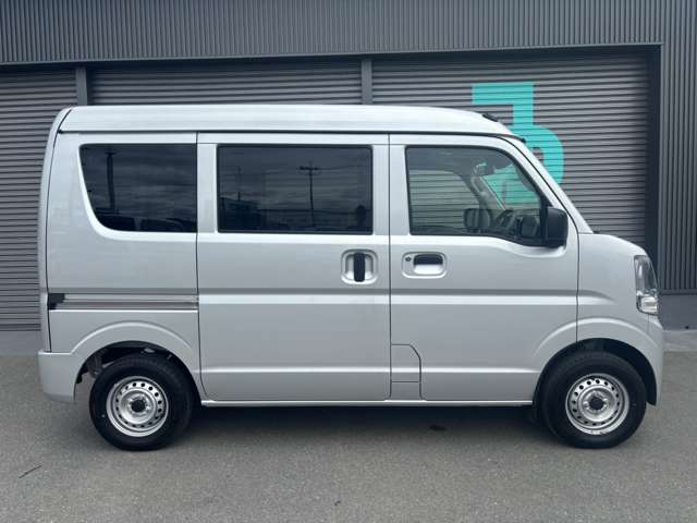 Suzuki Every 9