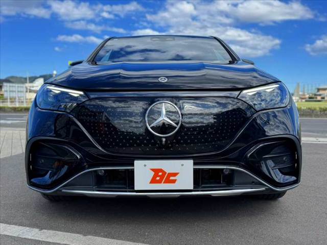 Mercedes-Benz EQE SUV 9