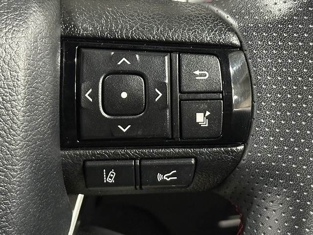 Toyota Hilux 6