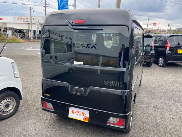 Daihatsu Hijet Cargo 7