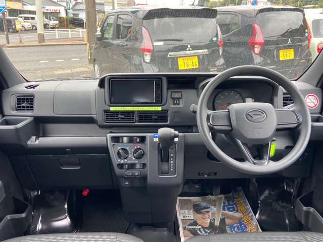 Daihatsu Hijet Cargo 9