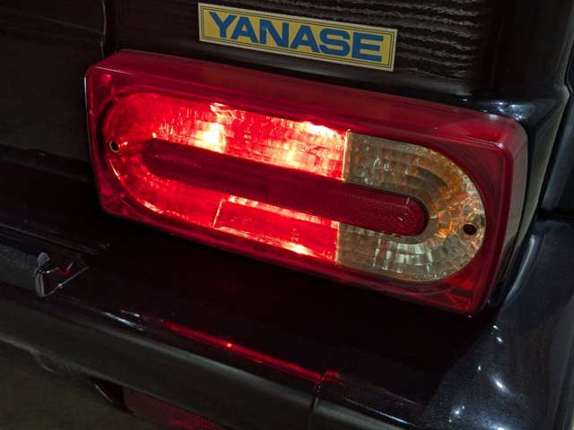 Mercedes-Benz G-Class 11