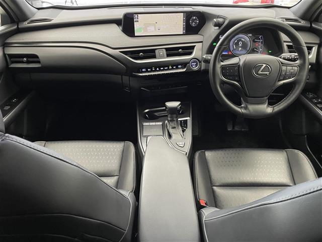 Lexus UX 3