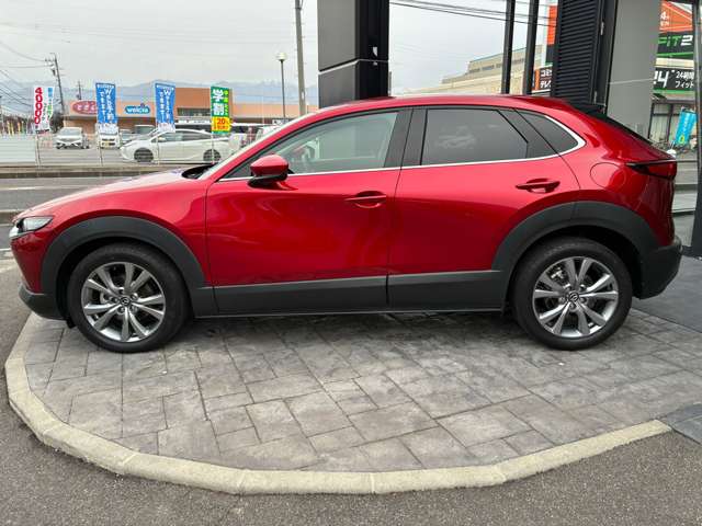 Mazda CX-30 8