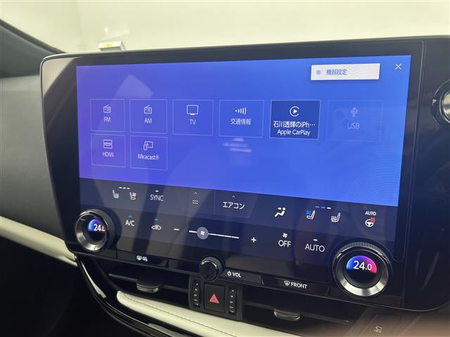 Lexus NX 11