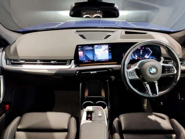 BMW X1 12