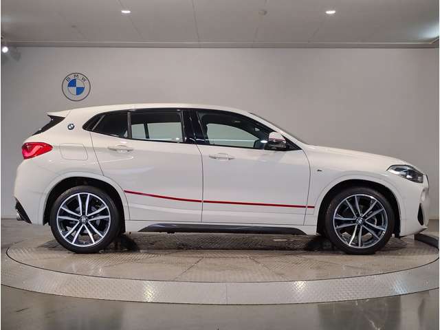 BMW X2 11