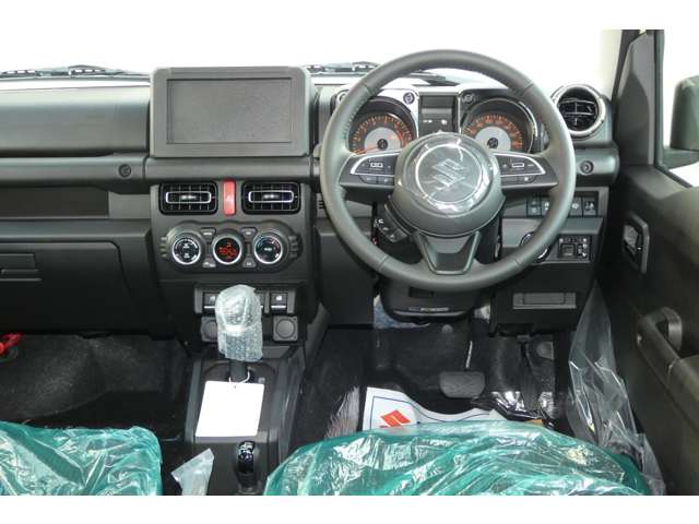 Suzuki Jimny Nomade 11