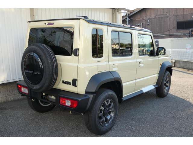 Suzuki Jimny Nomade 5