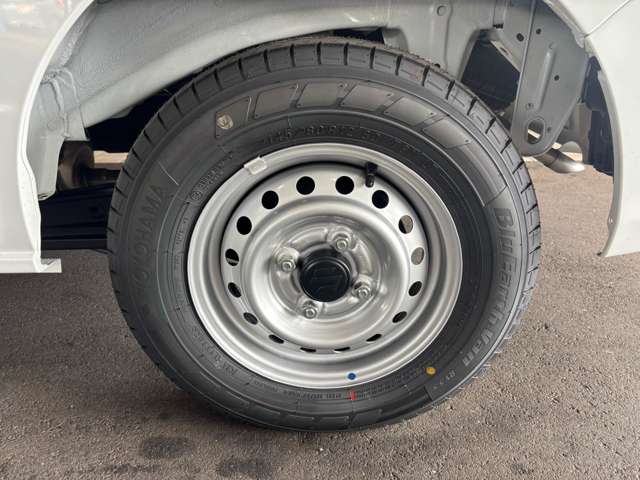 Suzuki Every 8