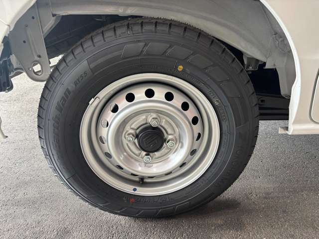 Suzuki Every 9