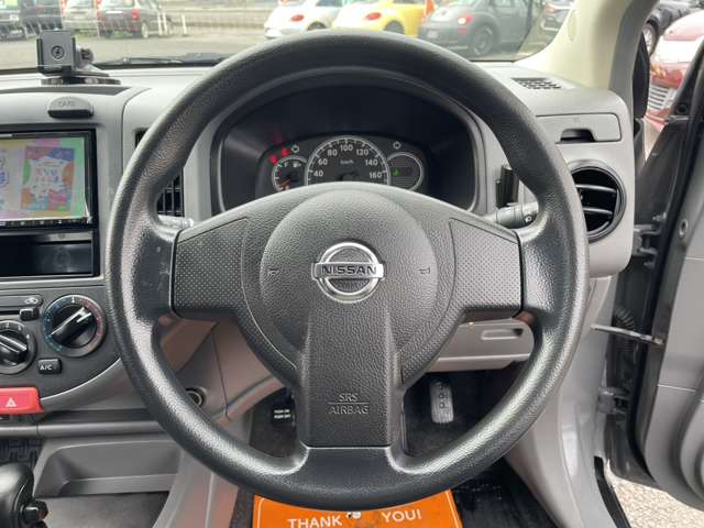 Nissan AD 10