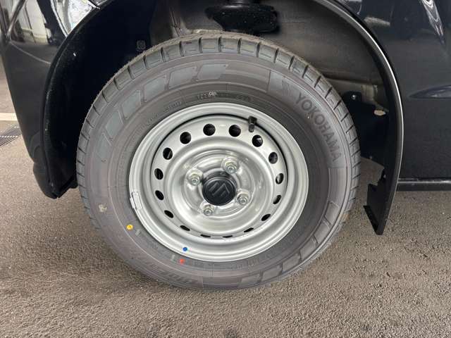 Suzuki Every 8