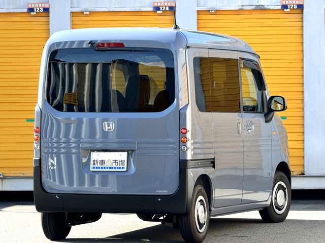Honda N-VAN 11