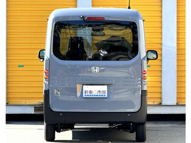 Honda N-VAN 10