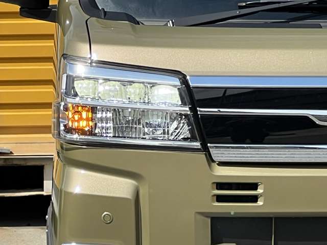 Daihatsu Atrai 5