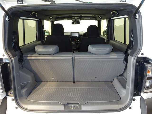 Daihatsu Taft 9